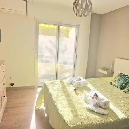Eucalyptus Yourhosthelper Apartament *